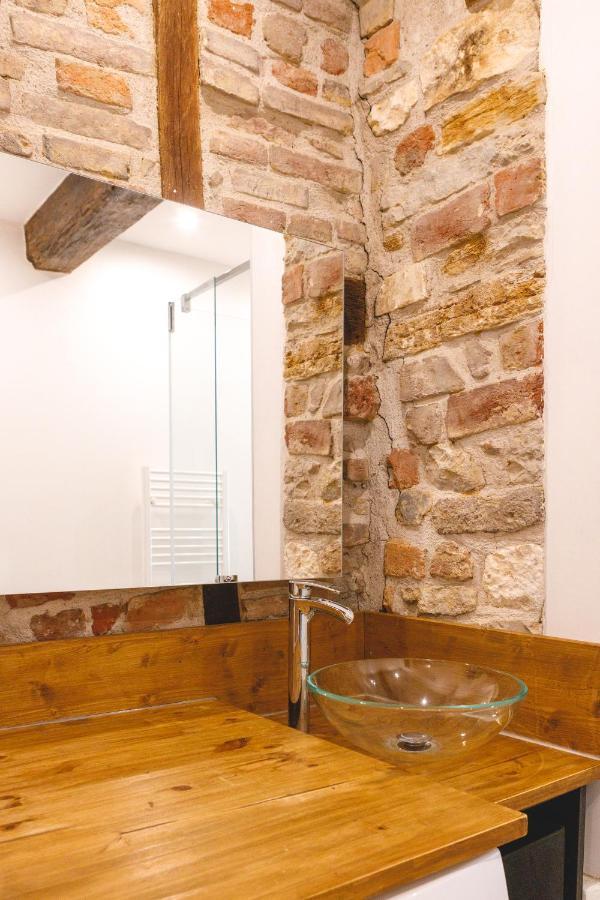 Appartement Hypercentre Rdc - New Location Bourg-en-Bresse Buitenkant foto