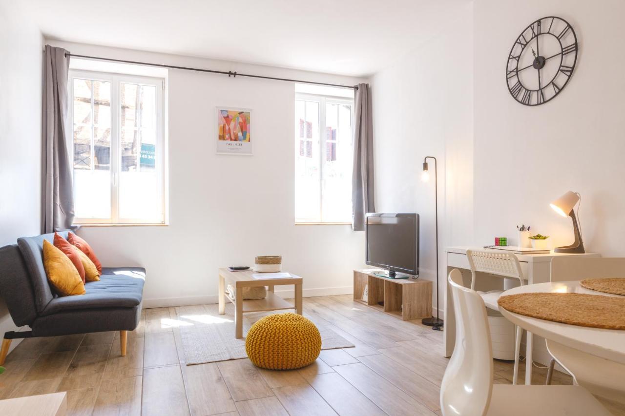 Appartement Hypercentre Rdc - New Location Bourg-en-Bresse Buitenkant foto